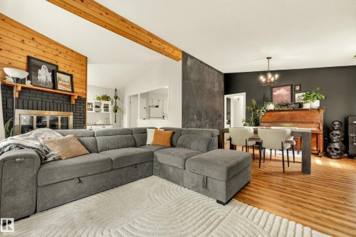 Living room - 24 Addison Crescent, St. Albert, AB 