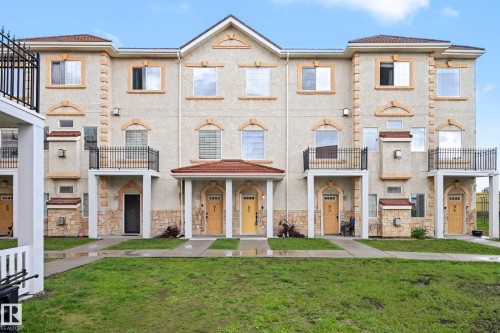 92 13825 155 Avenue, Edmonton, AB 