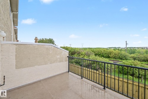92 13825 155 Avenue, Edmonton, AB 
