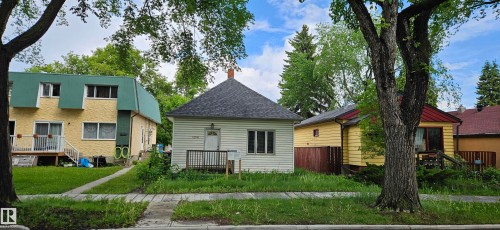12741 117 Street NW  Edmonton, AB T5E 5J6