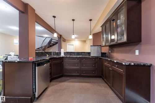 17424 108 Street, Edmonton, AB - Indoor Photo Showing Kitchen