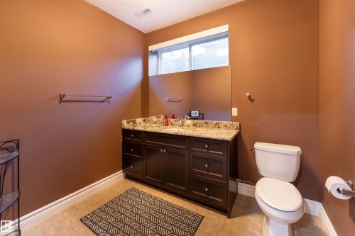 17424 108 Street, Edmonton, AB - Indoor Photo Showing Bathroom