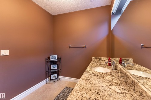 17424 108 Street, Edmonton, AB - Indoor