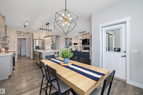 Dining area - 363 Cy Becker Boulevard, Edmonton, AB - Indoor Photo Showing Dining Room