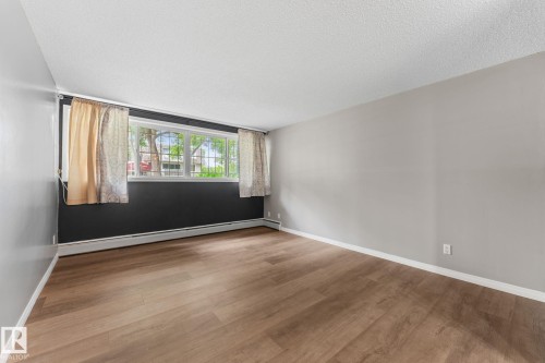 102 10225 114 Street, Edmonton, AB 