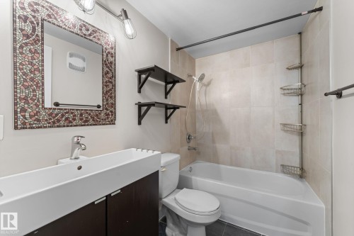 102 10225 114 Street, Edmonton, AB 