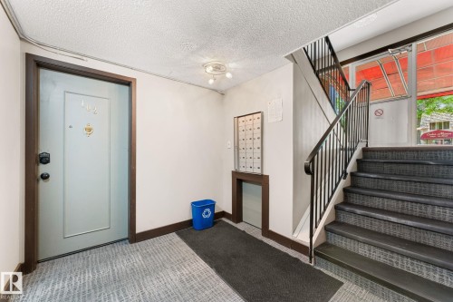 102 10225 114 Street, Edmonton, AB 