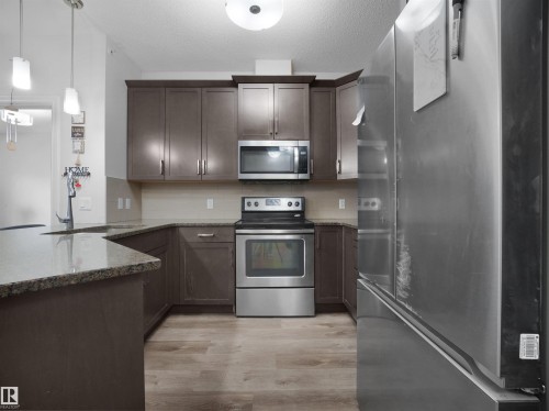 Kitchen - 415 2203 44 Ave, Edmonton, AB 