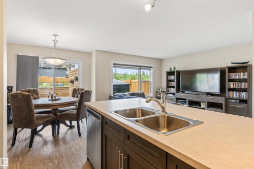 20530 128 Avenue, Edmonton, AB 