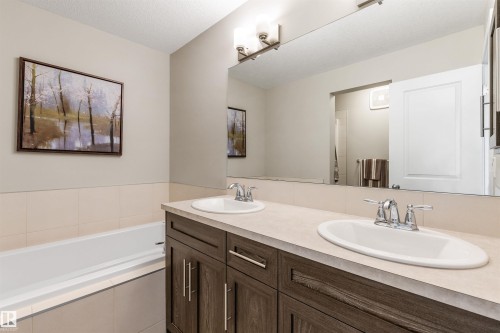 20530 128 Avenue, Edmonton, AB 