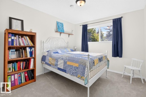 6930 11 Avenue, Edmonton, AB 