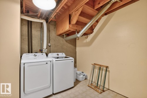 6930 11 Avenue, Edmonton, AB 