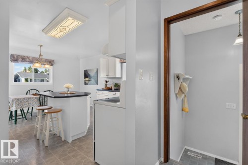 6930 11 Avenue, Edmonton, AB 