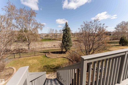 1044 Barnes Way, Edmonton, AB - Outdoor