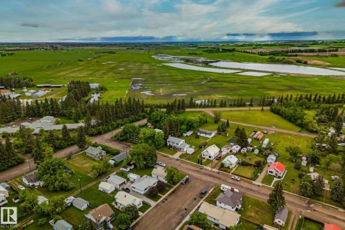 Aerial view - 5305 51 Street, Willingdon, AB 