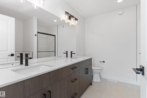 5133 Cawsey Bend, Edmonton, AB 