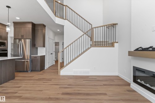 5133 Cawsey Bend, Edmonton, AB 
