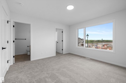 133 Mustang Close, Ardrossan, AB - Indoor Photo Showing Other Room