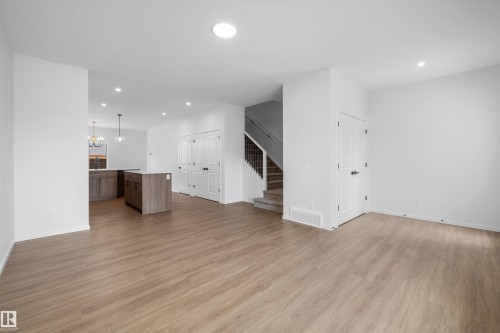 133 Mustang Close, Ardrossan, AB - Indoor Photo Showing Other Room