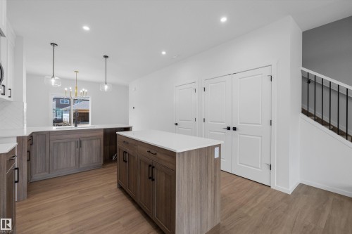 133 Mustang Close, Ardrossan, AB - Indoor Photo Showing Kitchen