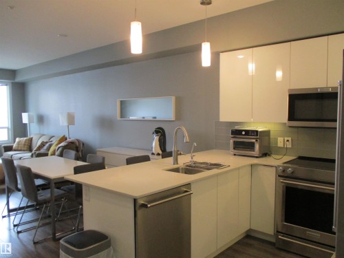 408 9907 91 Avenue, Edmonton, AB 