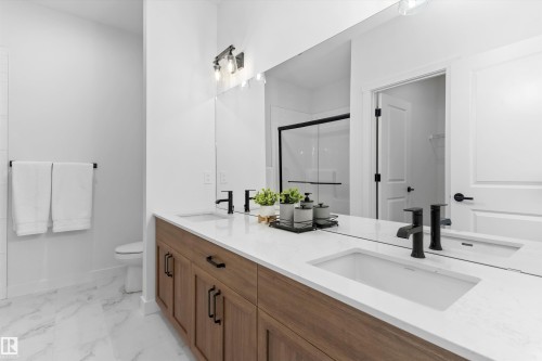 3708 Cross Landing, Edmonton, AB 