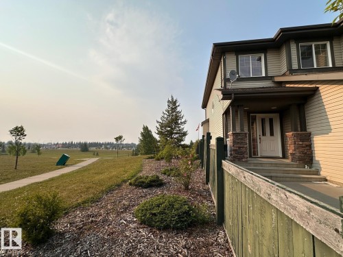 30 Virginia Avenue, Spruce Grove, AB - Outdoor