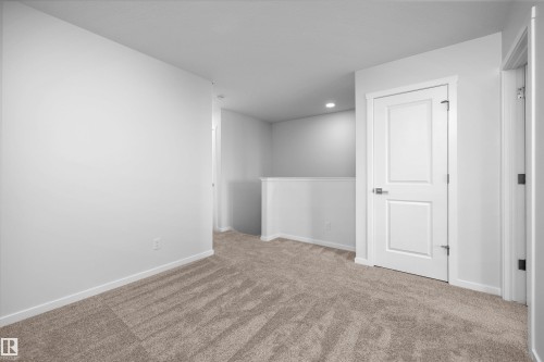 15656 3 Street, Edmonton, AB 