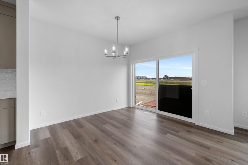 15744 7 Street, Edmonton, AB 