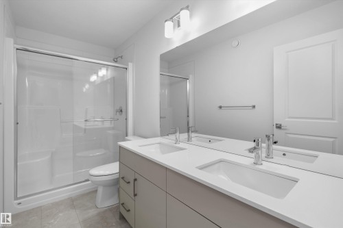 15744 7 Street, Edmonton, AB 