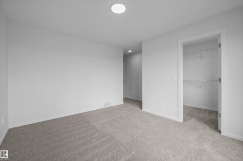 15744 7 Street, Edmonton, AB 