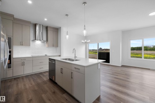 15744 7 Street, Edmonton, AB 