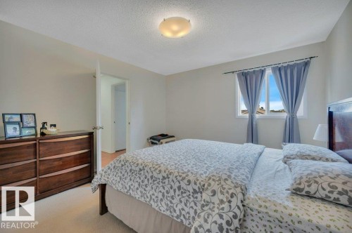 304 5065 31 Avenue, Edmonton, AB - Indoor Photo Showing Bedroom