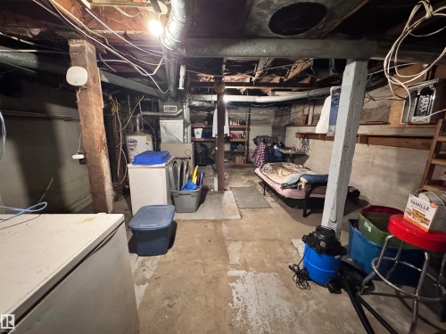 4824 53 Street, Innisfree, AB 