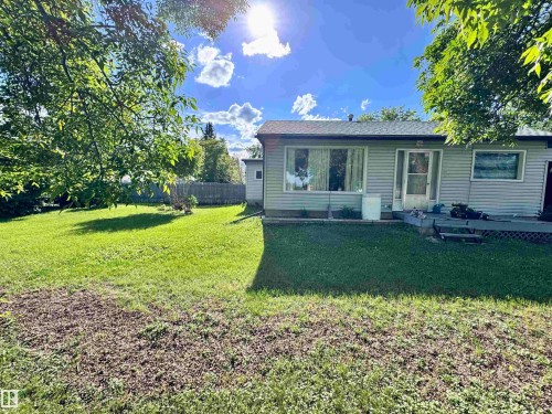 4824 53 Street, Innisfree, AB 
