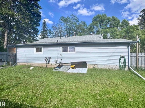 4824 53 Street, Innisfree, AB 