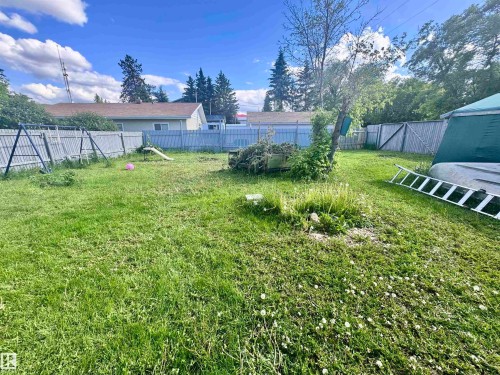 4824 53 Street, Innisfree, AB 