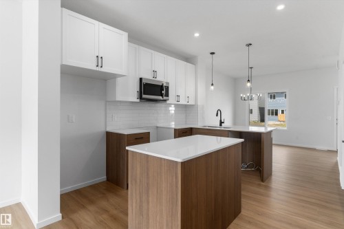 18844 28 Avenue, Edmonton, AB 