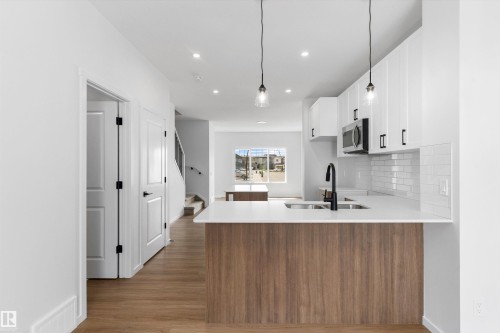 18844 28 Avenue, Edmonton, AB 