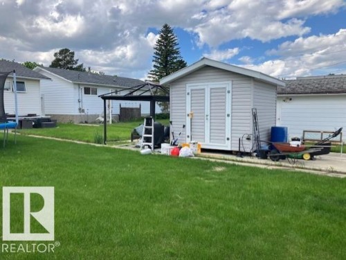 4229 48A Street, Vegreville, AB 