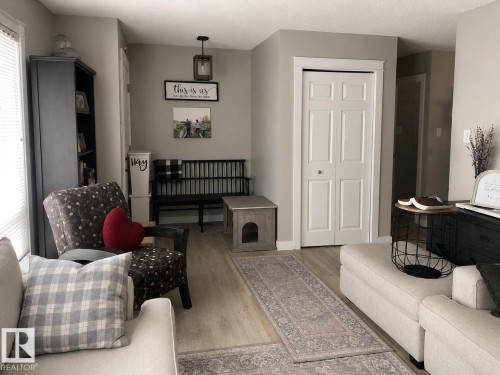 4229 48A Street, Vegreville, AB 