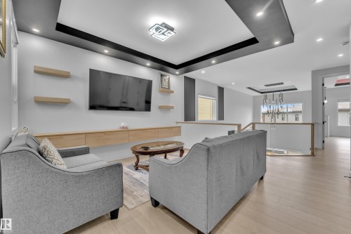 136 30 Street, Edmonton, AB 