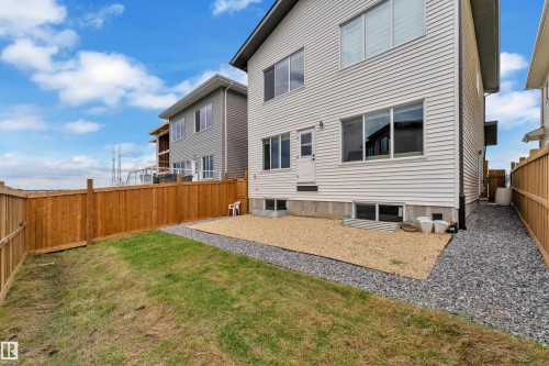 136 30 Street, Edmonton, AB 
