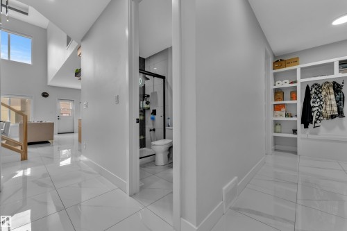 136 30 Street, Edmonton, AB 