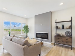189 CALEDON Crescent Spruce Grove, AB T7X 4E3