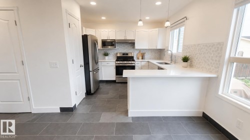 4756 156 Avenue, Edmonton, AB 