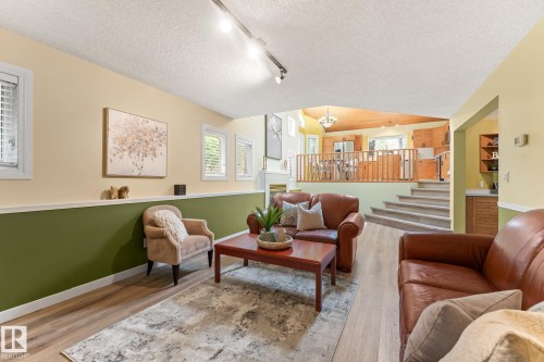 471 Ronning Street, Edmonton, AB 