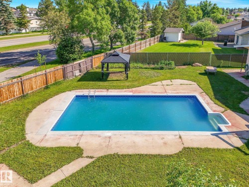 11056 166 Avenue, Edmonton, AB 