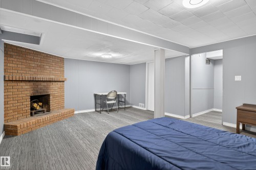 Bedroom - 13445 40 Street Nw, Edmonton, AB 