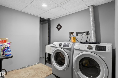 Laundry room - 13445 40 Street Nw, Edmonton, AB 